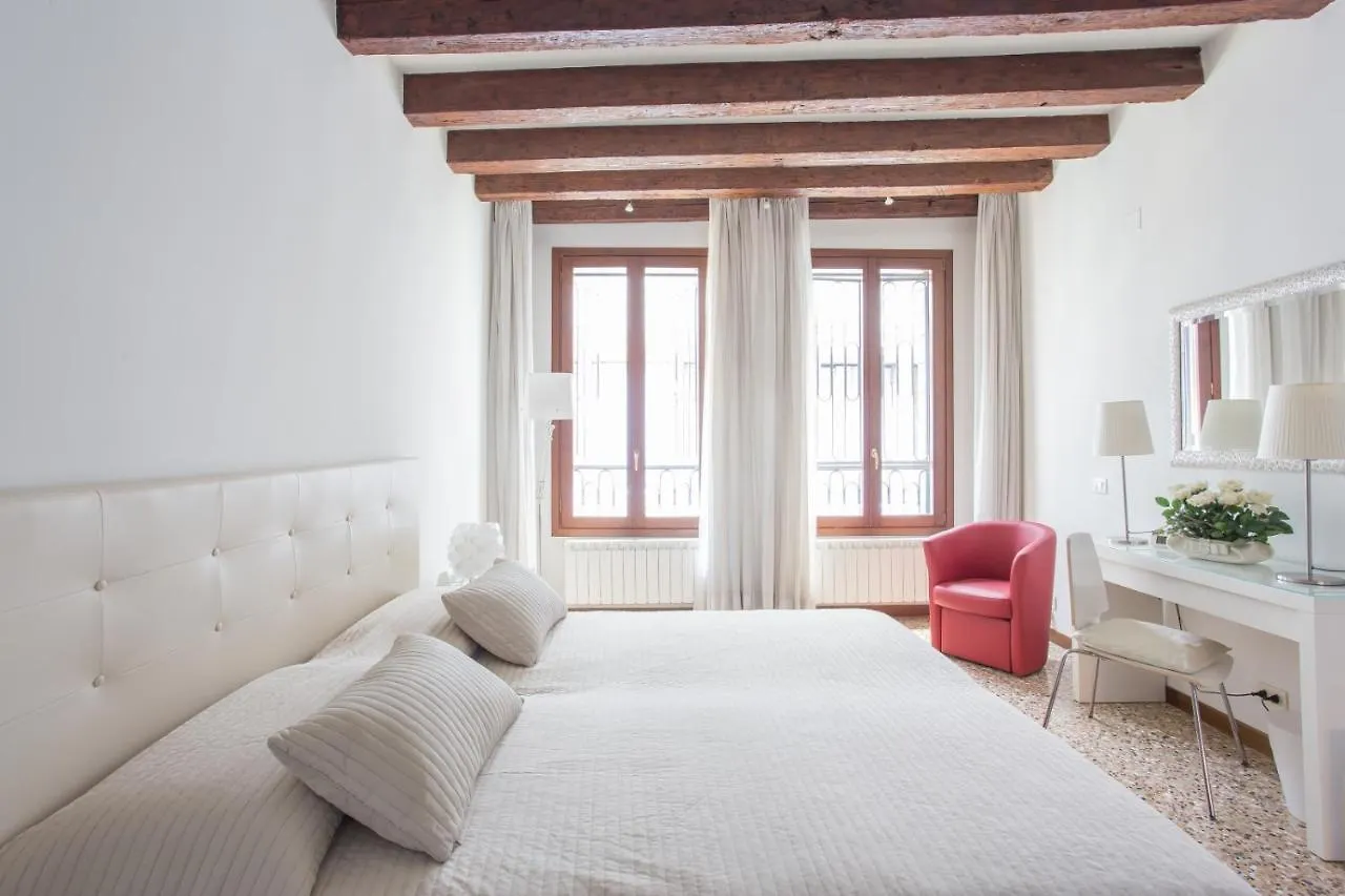 Ca Della Regina Apartment Venice 0*,  Italy