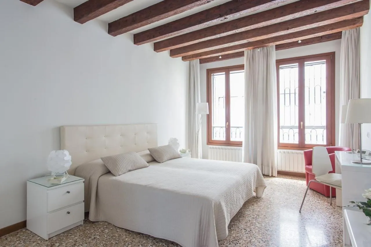 Ca Della Regina Apartment Venice